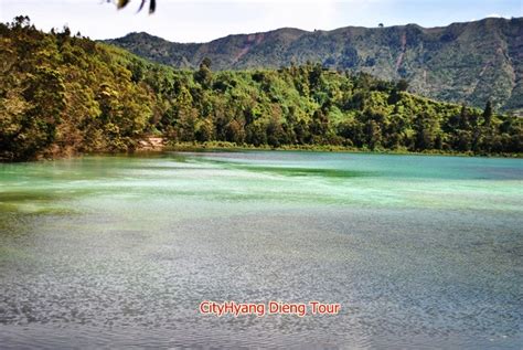 Telaga Warna Dieng Wonosobo - Paket Dieng