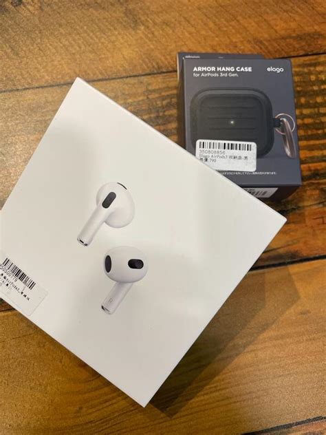 【apple】全新 Airpods 3 原廠品 搭配 Lightning 充電盒版 露天市集 全台最大的網路購物市集