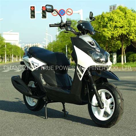 vento 150 scooter - Katherine Churchill