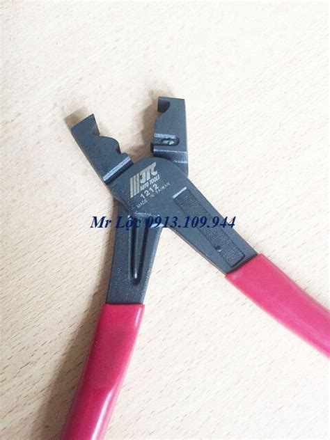 Kìm kẹp cổ dê JTC 1212 là sản phẩm của JTC Auto Tools