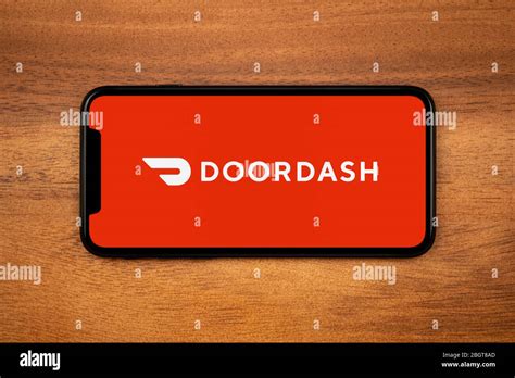 Doordash company hi-res stock photography and images - Alamy