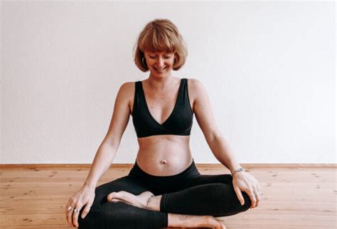 Do S Don Ts Beim Yoga In Der Schwangerschaft Ella Wayfarer