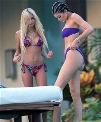 Kylie Jenner S First Thong Bikini Pics As An Adult