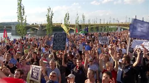 Hungarians Rally Against Pm Orban S Reforms