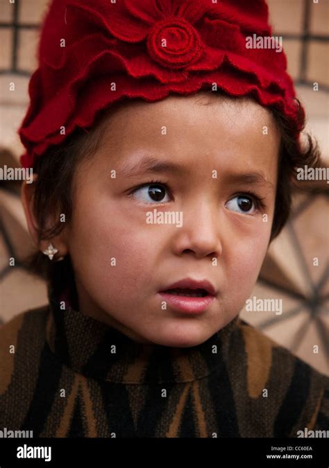 Uyghur Girl Xinjiang China Hi Res Stock Photography And Images Alamy