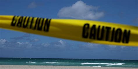 Encuentran Cuerpo De Beb Decapitado En Una Playa Cre An Que Era Un Mu Eco