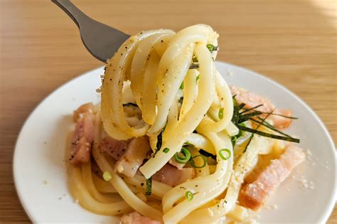 電子レンジで作れるから、疲れているときでも作れそうとっても簡単でお手軽な「うどん」レシピ 話題の画像プラス