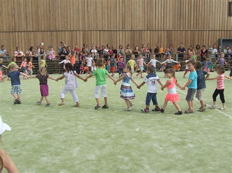 Les écoles le collège La Suze sur Sarthe