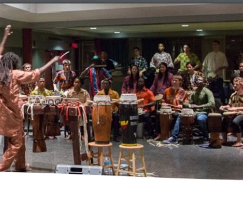 Dakar Se Pr Pare Accueillir Un Festival International De Percussions