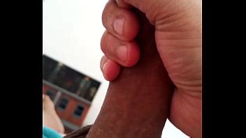 Masturbándome la polla sin circuncidar primer plano de noviembre de XVIDEOS