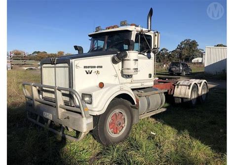 Buy Used Western Star 4864fx Day Cab Trucks In Listed On Machines4u