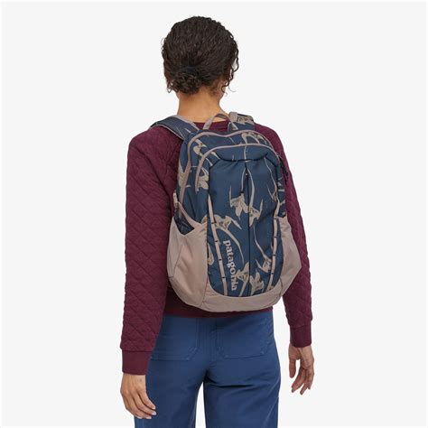 Patagonia Womens Refugio Backpack 26l