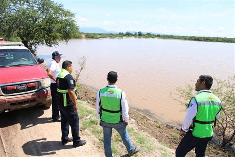 Realiza Conagua Desfogue En Presa El Mocuzarit En Lamos Autoridades