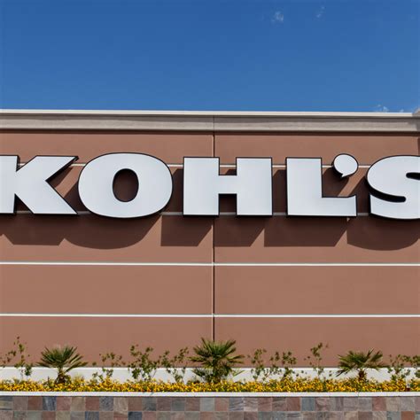 What Happens to Your Body if You Eat Peanut Butter Every Day - Parade