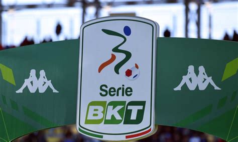 Giudice Serie B Multa Per Squadre Squalificati Giocatori Un Mese