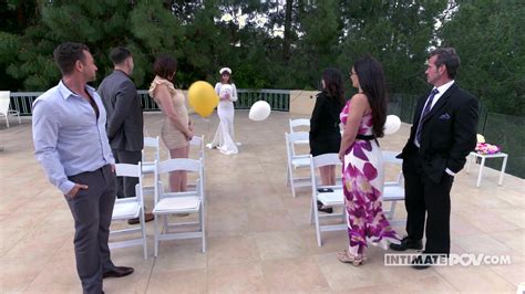 Casey Calvert Riley Reid Athena Faris The Hot Bride And Her Naughty Bridesmaids