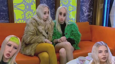 тиффани и картье говорят о трусардии и шубках на протяжение 2-х минут ...