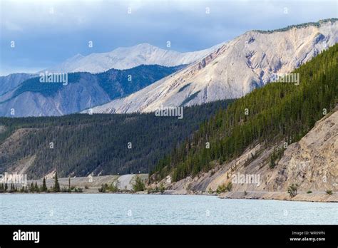 Alaska Highway Muncho Lake Hi Res Stock Photography And Images Alamy