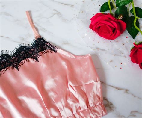 Sexy Home Wear Crop Top Intimates Lingerie Set Power Day Sale