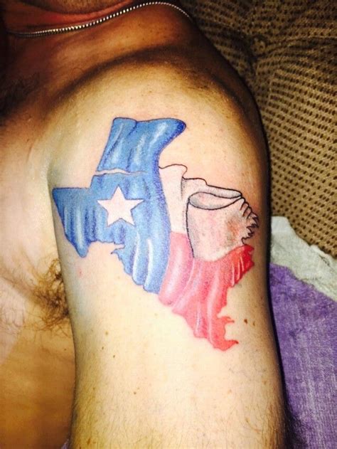 Texas flag tattoo | Flag tattoo, Texas flag tattoo, Leaf tattoos