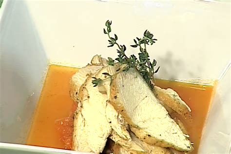 Pechuga De Pollo Con Caldo De Tomates Ahumados El Gourmet