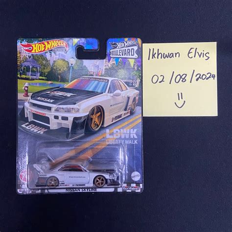 Hot Wheels Boulevard Nisaan Skyline R34 LBWK White Hobbies Toys Toys Games On Carousell