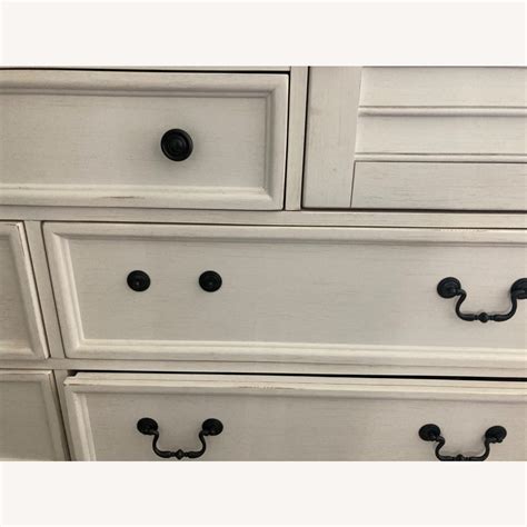 Havertys White And Brown Dresser AptDeco