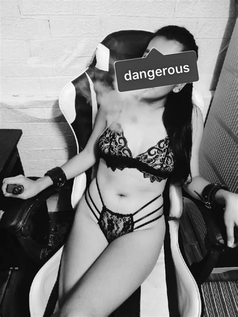 F Dangerous âš âš âš HOT SURFACE ðŸµðŸ nudes NAKEDPICTURES ORG