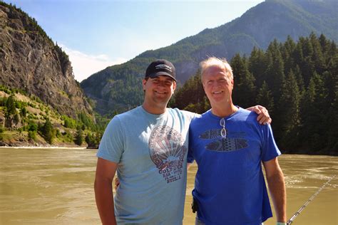19-Year-Old Tourist Catches a Giant White Sturgeon on the Fraser River