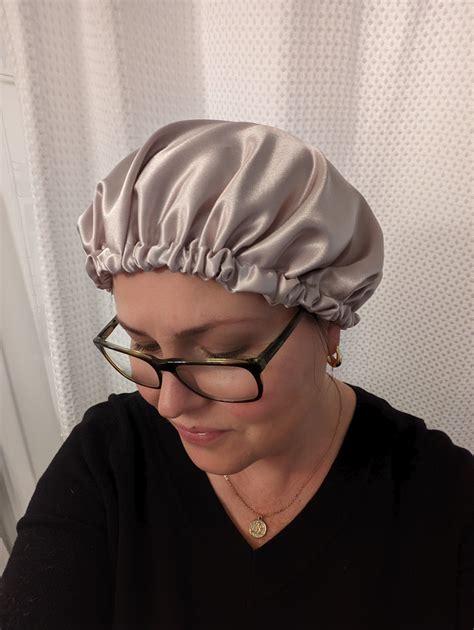 A new study shows curly plaited hair protects against split ends 10