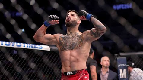 Topuria About A Possible Fight With Makhachev “he Is Better In