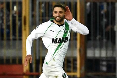 Berardi Da Record Fa La Storia Del Sassuolo E La Serie A Lo Celebra