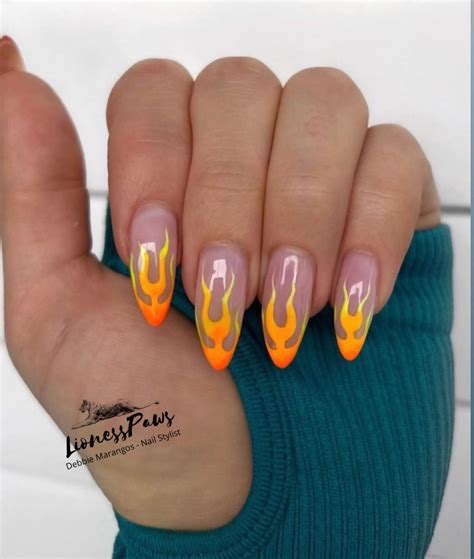 “33 Flame Nail Art Designs That Are Absolutely On Fire!” – Late Daily