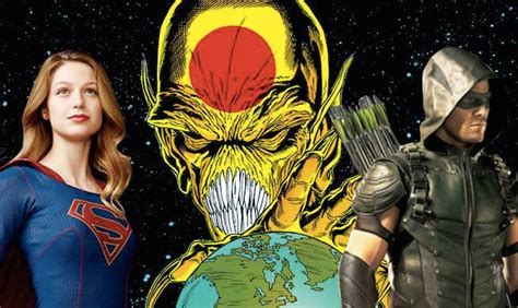 The Flash Arrow Supergirl And Legends Crossover First Look At The