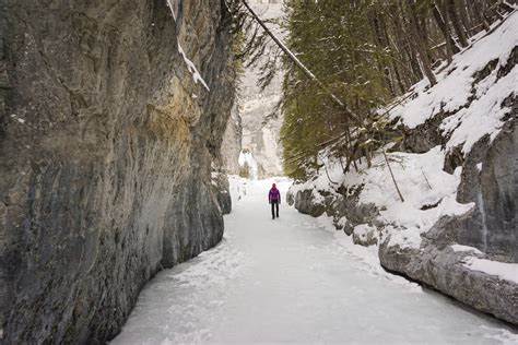 15 Best Winter Activities in Canmore (+Tips From a Local)