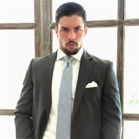 El Rincón Gay 69 Flex Xtremmo es follado por Ronnie Bonanova Hardcore