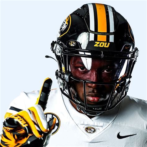 Missouri Tigers Unveil New Football Uniforms Sportslogos Net News