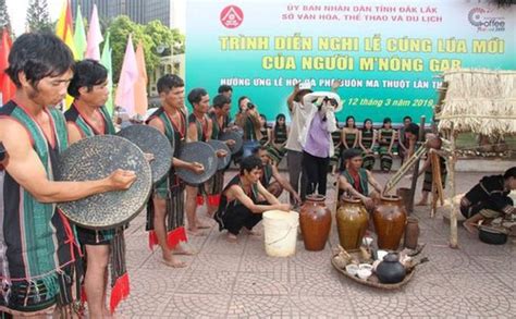 Celebración de la nueva cosecha de la etnia Mnong Gar