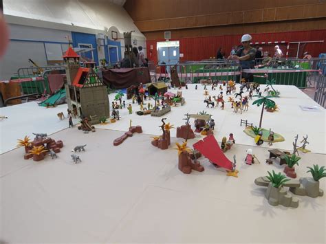 Ch Tenoy Le Royal Ce Week End L Exposition Playmobil S Duit Enfants