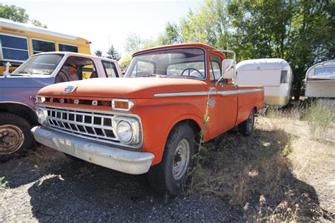 Bf Exclusive Bronco Bobs Backyard Bonanza Barn Finds