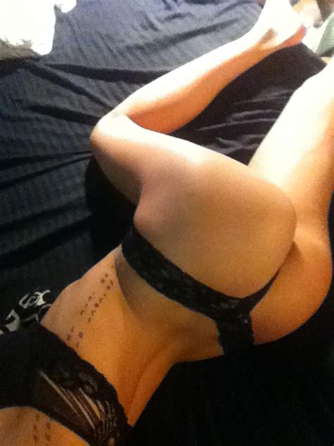 Jordan Hinson NUDE LEAKED Pics Of Her Pussy And Tits