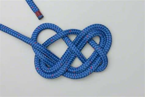 Tutorial on Celtic Knot Tying | Celtic knot, Celtic, Knots