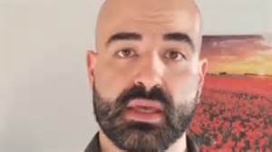 Roma Aggressione Omofoba A Coppia Gay Presi A Pugni Per Degli