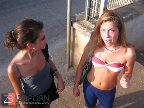 NASTY TEENAGER PUSSYS Trio COMMENT MESSY PLS ZB Porn