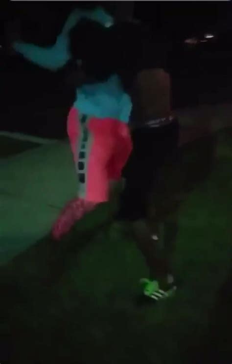 Stripped Butt Ass Naked ThisVid En Anglais