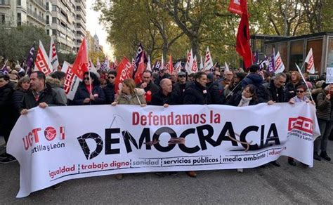 Manifestaciones En Valladolid Los Sindicatos Por Un Lado Y Vox Por