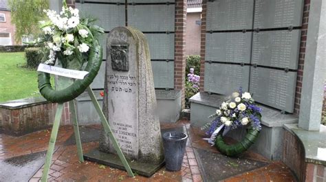 Stichting Joods Monument En Burgemeester Gedenken Joodse Stadsgenoten