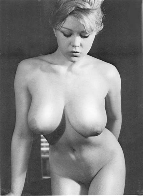 Margaret Nolan Wallace Shows Her Body And Tits In Seductive Poses Sexsi Porn Pictures XXX