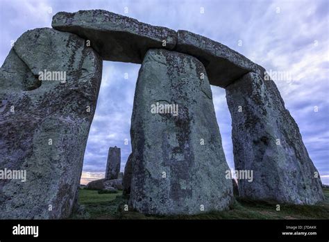 Stonehenge, Wiltshire, England Stock Photo - Alamy