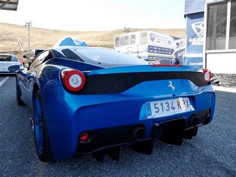 Ferrari 458 Couleur Bleue Toutes Les PyrÉnÉes · France Espagne Andorre